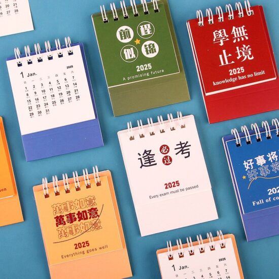 Reusable pocket calendar for student study planning and classroom organization