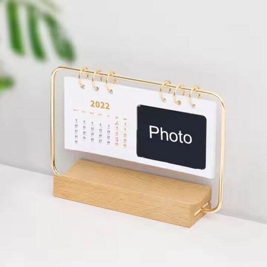 Elegant desktop calendar for time management and daily organization

